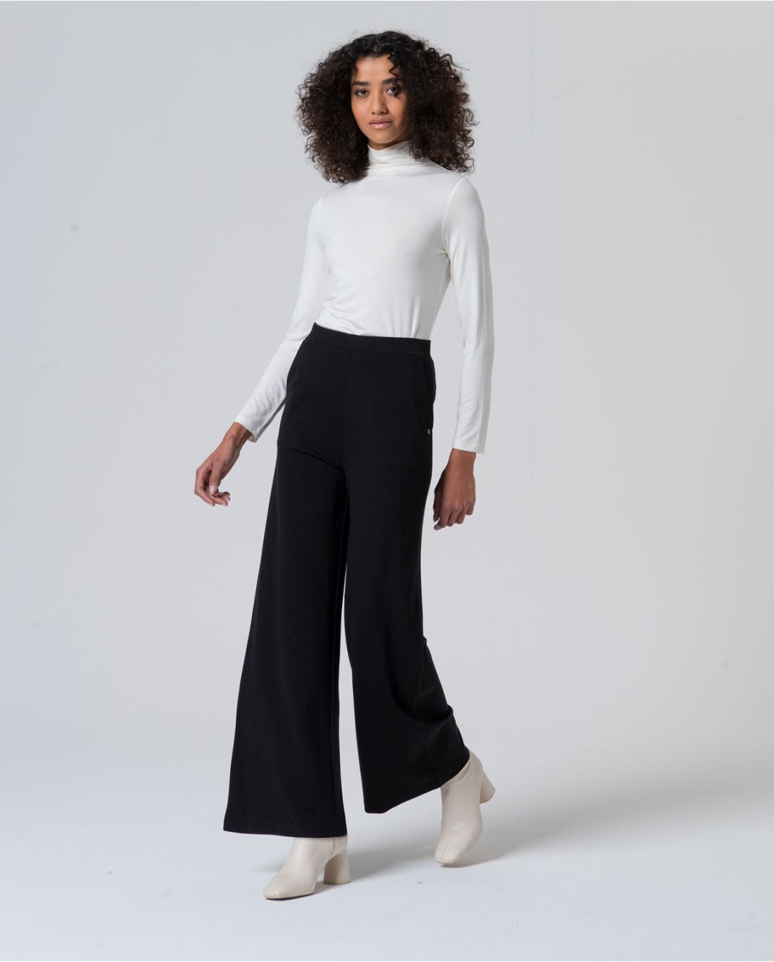 Pantaloni — Mirtillo, foto 2