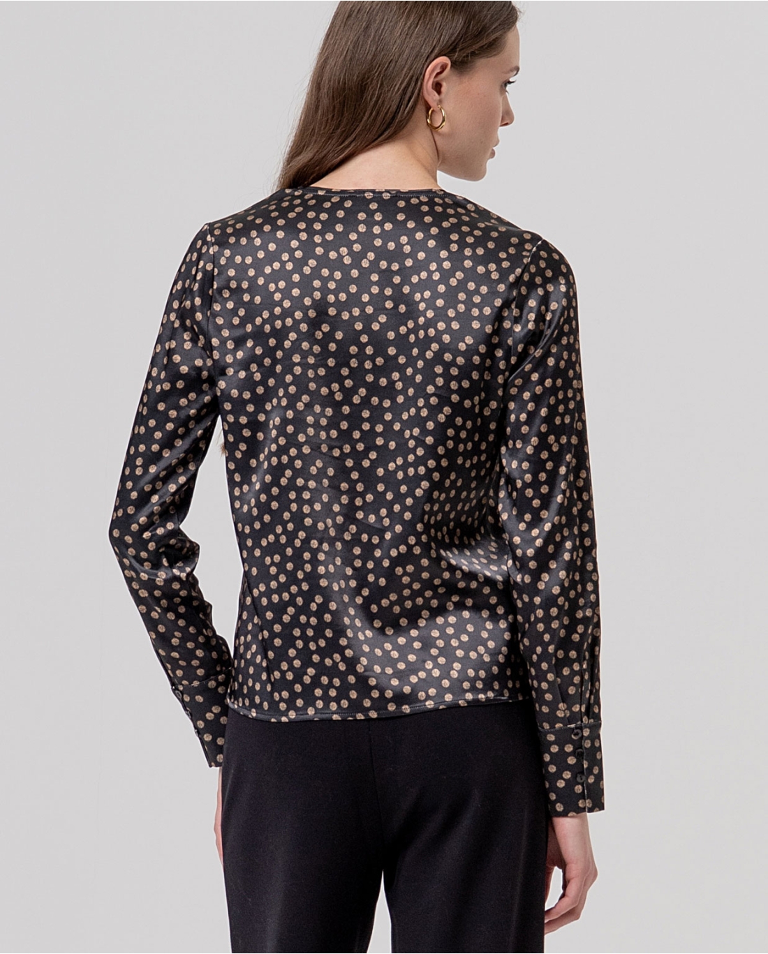 Blusa scollo v — Nero, foto 4