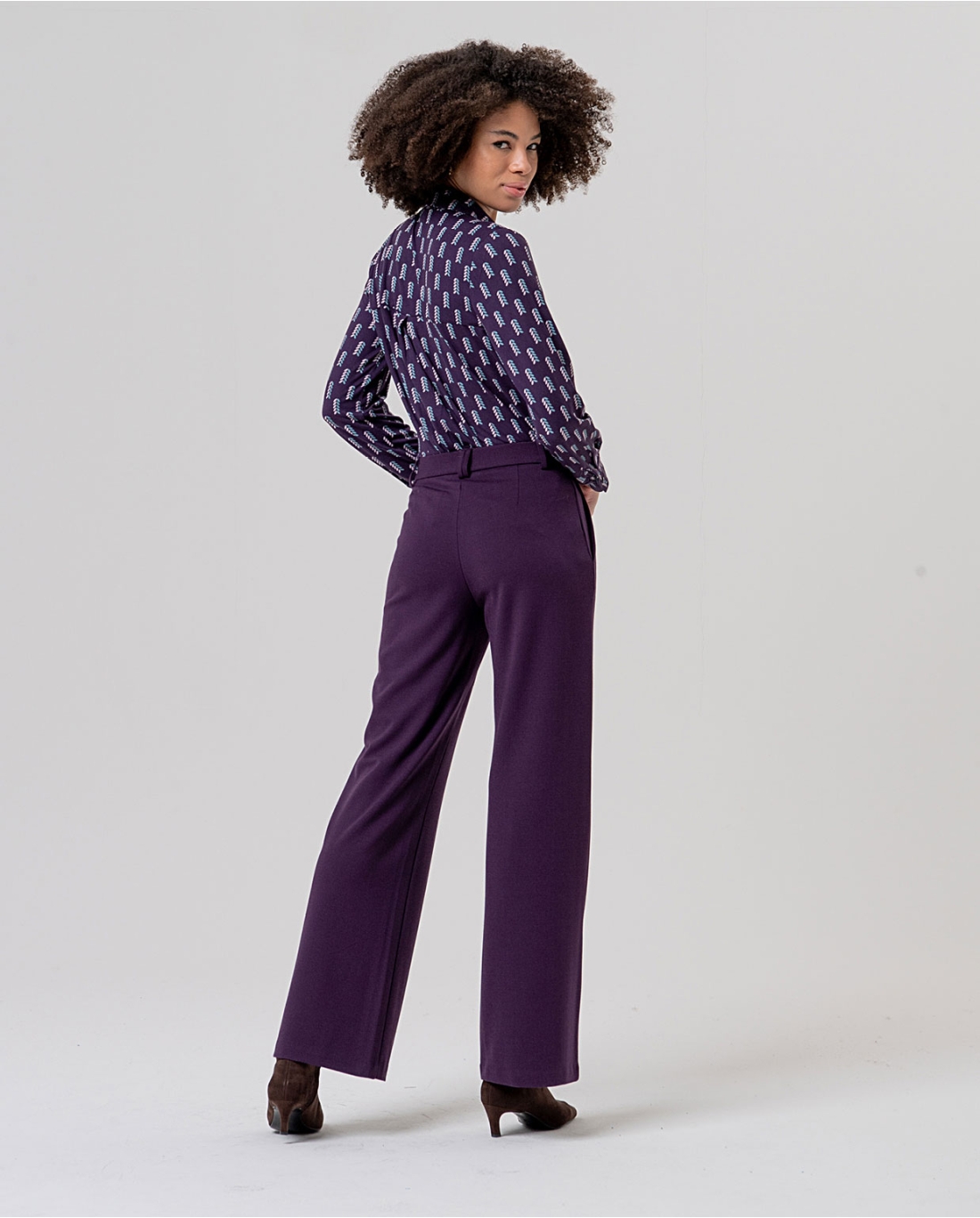 Pantaloni gamba dritta — Marrone, foto 3