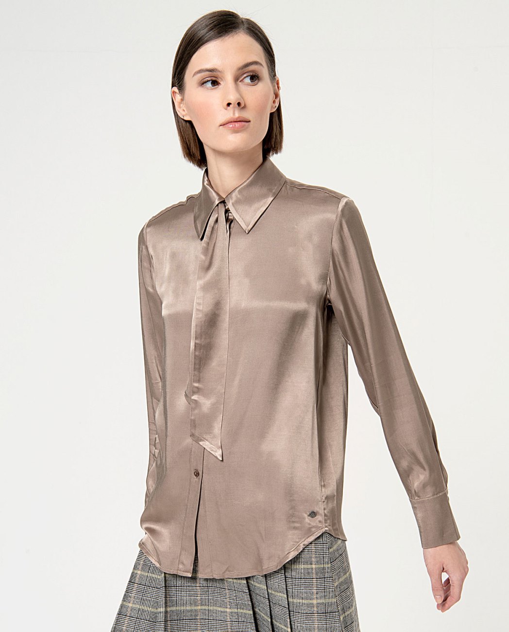 Camicia con fiocco