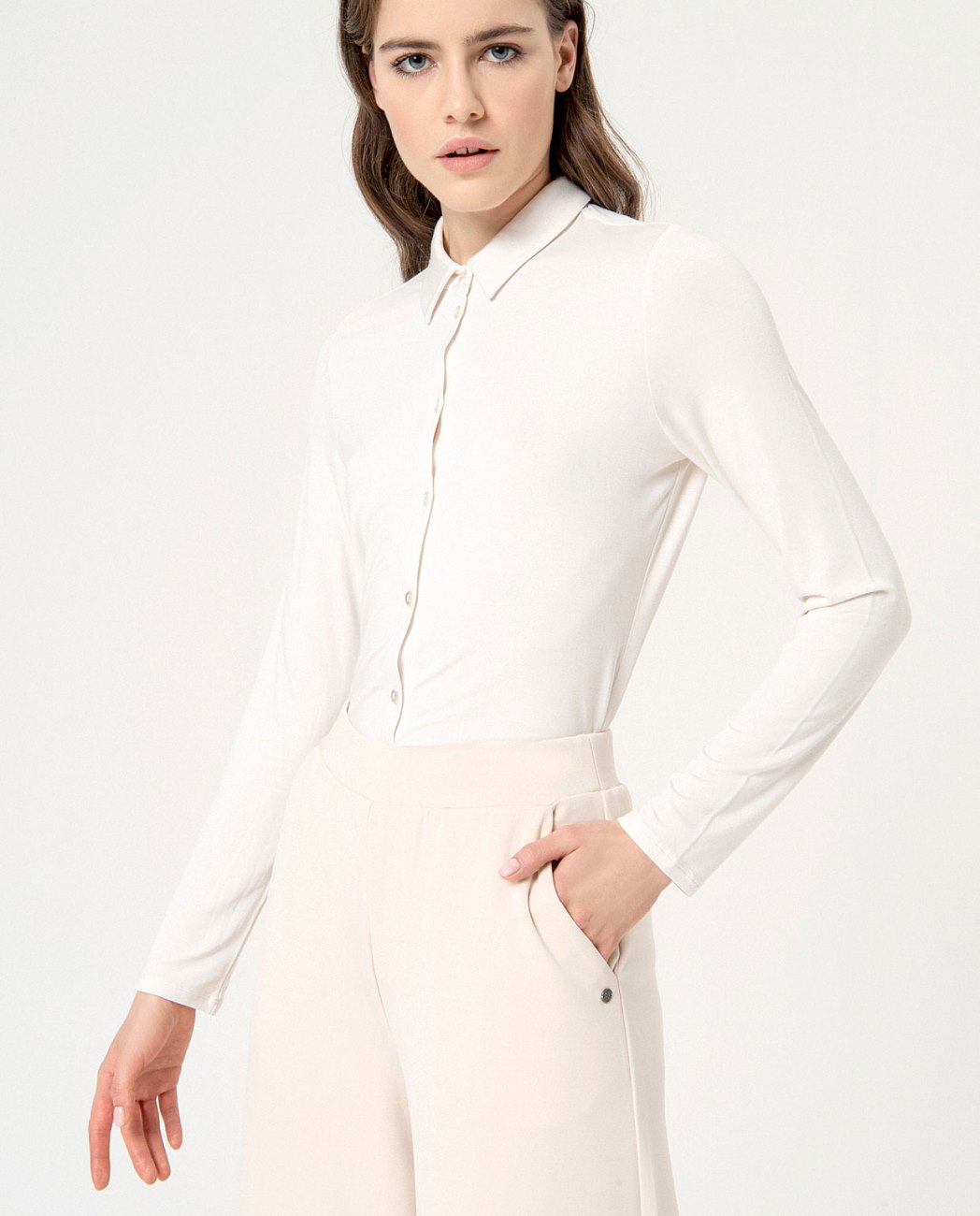 Pantaloni larghi — Beige, foto 2