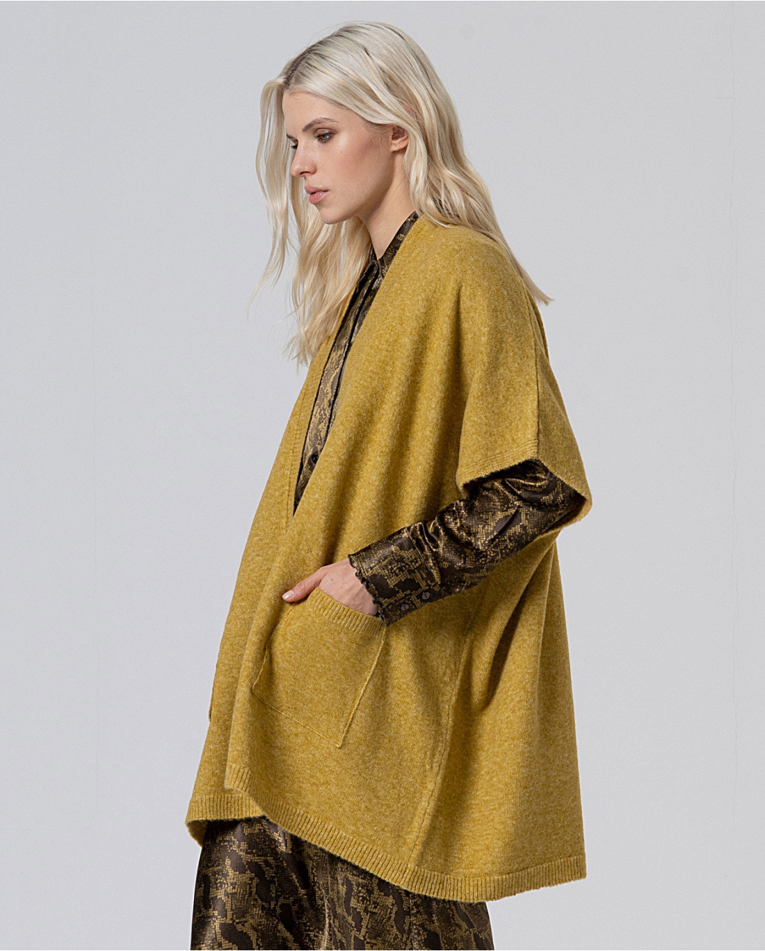 Poncho aperto — Giallo, foto 6