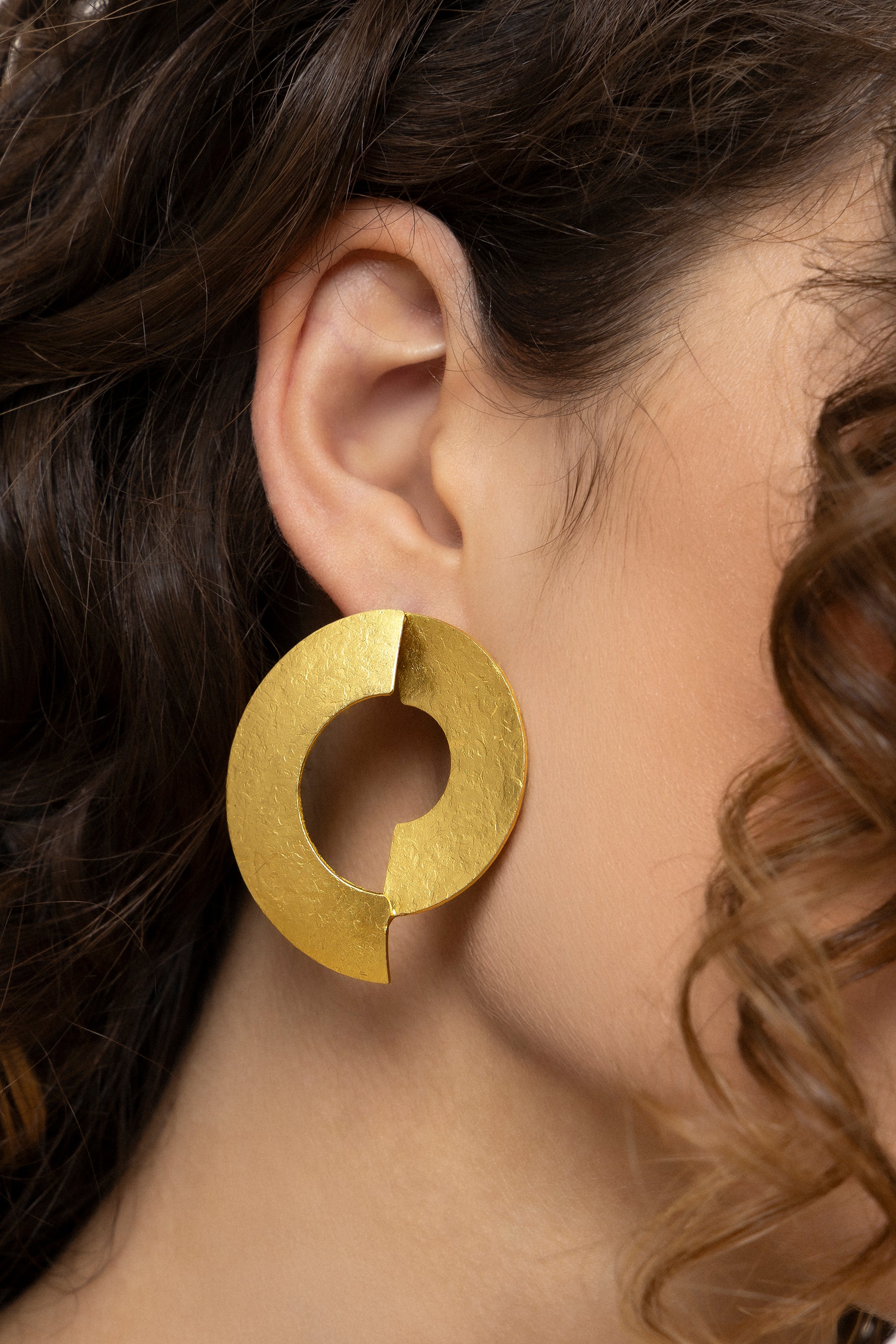 Oecchini giro — Oro, foto 3