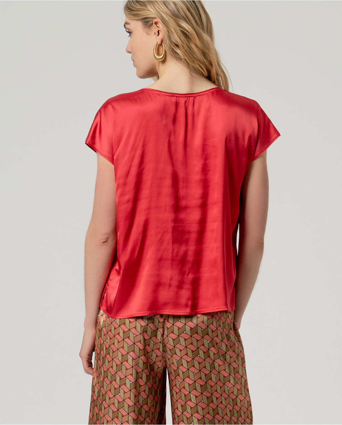 Blusa scollo a v — Rosso, foto 4